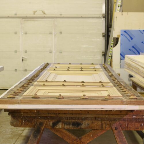 Restauration de porte d'église