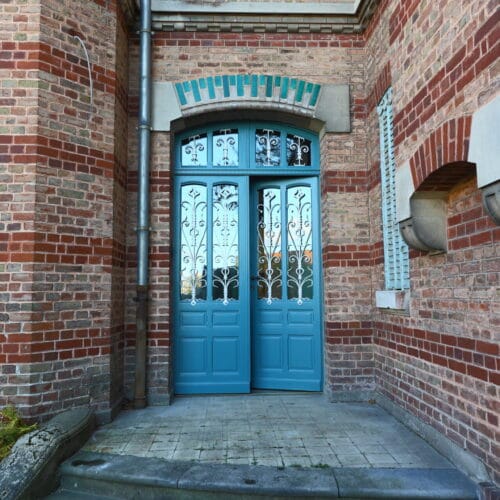 reproduction isolante porte ancienne