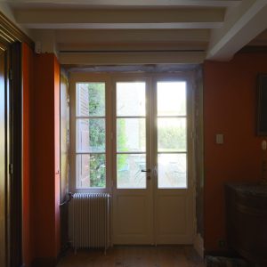 menuiseries avec vitraux contraintes techniques