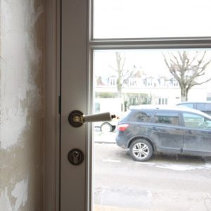 Reproduction isolante porte fin 18ième