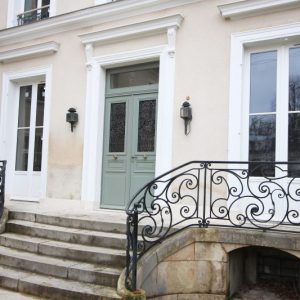 Reproduction isolante de porte d'entrée après