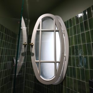 Oeil de boeuf à rives droites, 2 joints d'étanchéité et double-vitrage