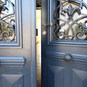 reproduction isolante porte ancienne