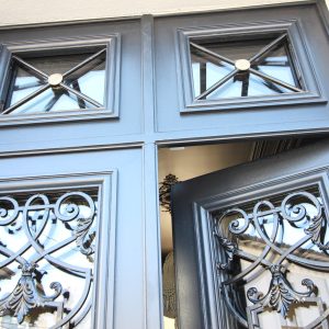 reproduction isolante porte ancienne