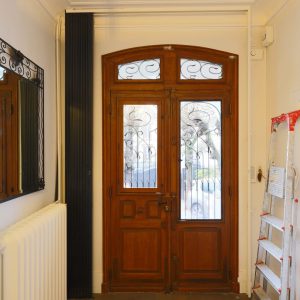 Reproduction isolante, copie porte entrée art nouveau, avant