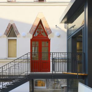 Porte d'entrée du couvent des carmes