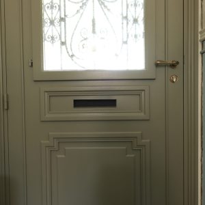 reproduction isolante porte ancienne