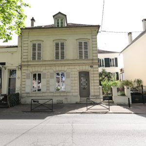 reproduction isolante porte ancienne