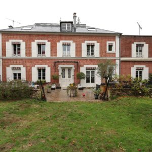 reproduction isolante de porte ancienne