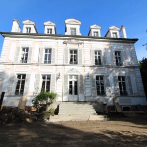 Portes et fenêtres d'un château